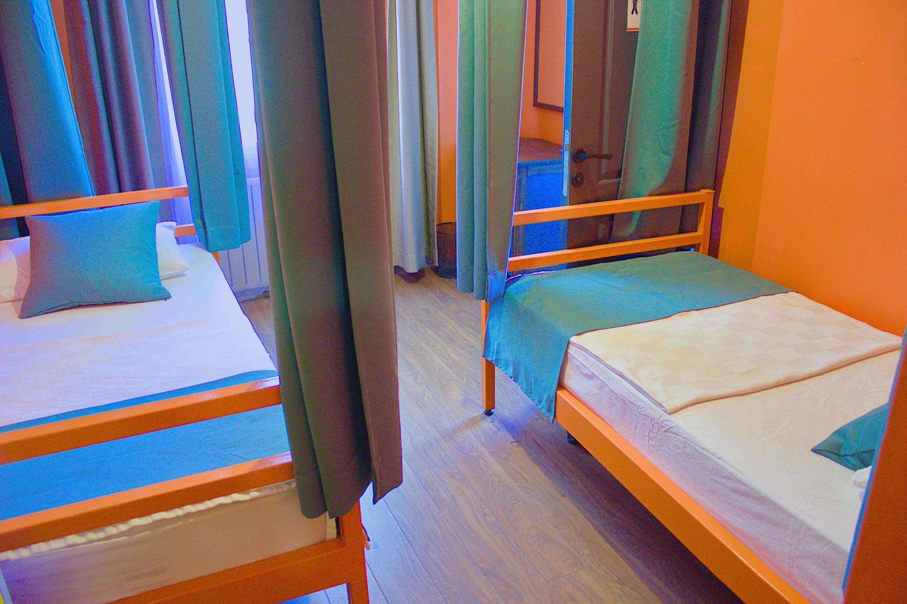 2 Bed Female Dorm Room - Image 6